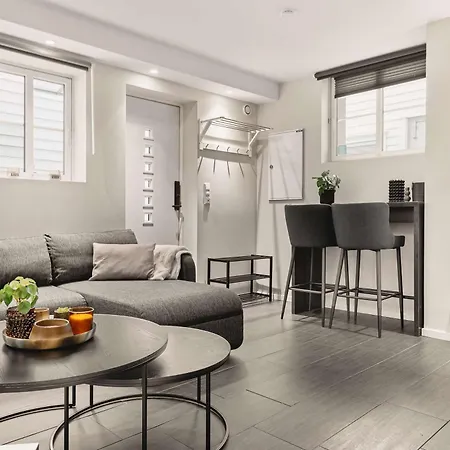 500 M Til Bryggen I Skjermet Uteplass!