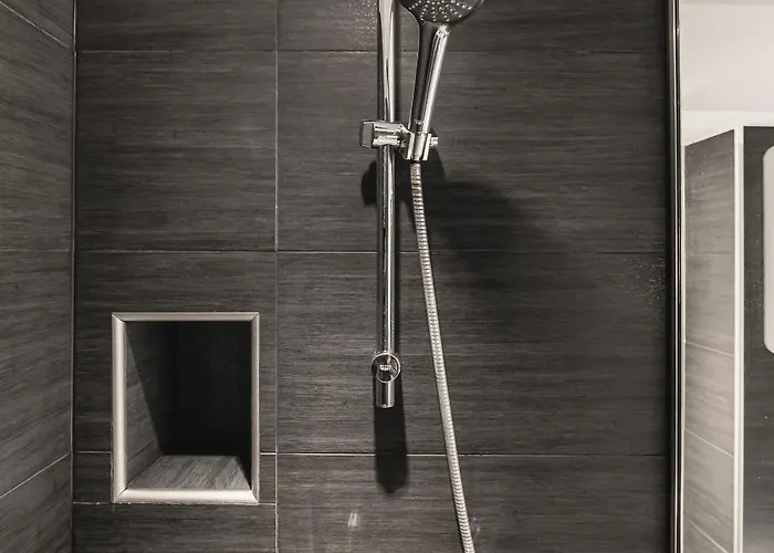 500 M Til Bryggen I Skjermet Uteplass! 卑爾根